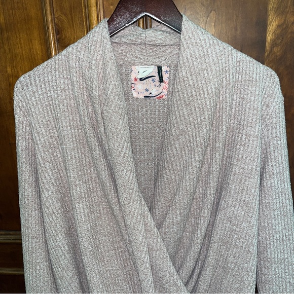 Anthropologie akemi + kin Wrap Front Sweater, size Large - Picture 5 of 13